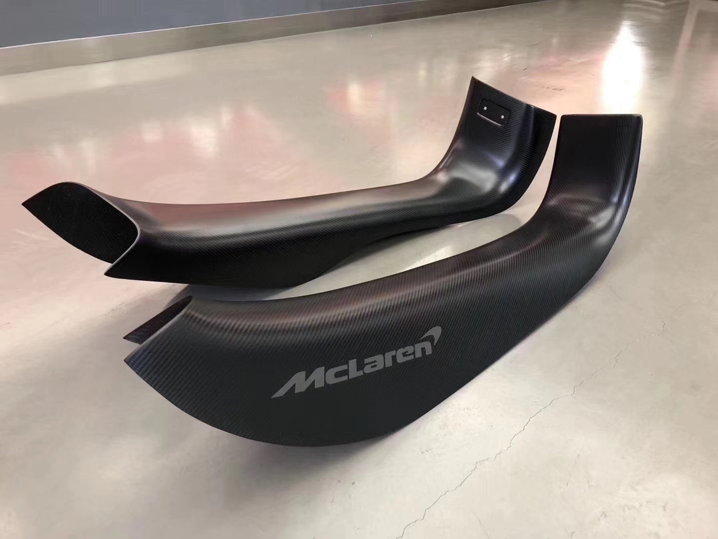 Real carbon fiber Door Sill for McLaren 570S 600LT